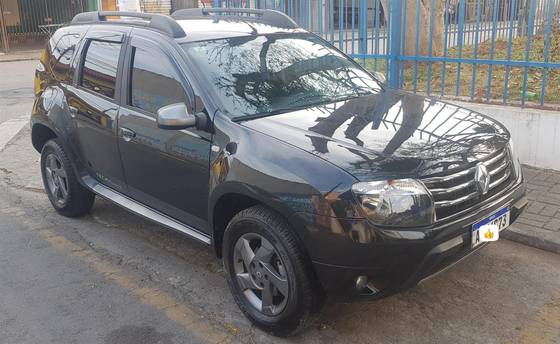 RENAULT DUSTER 2.0 DYNAMIQUE 4X2 16V FLEX 4P AUTOMÁTICO